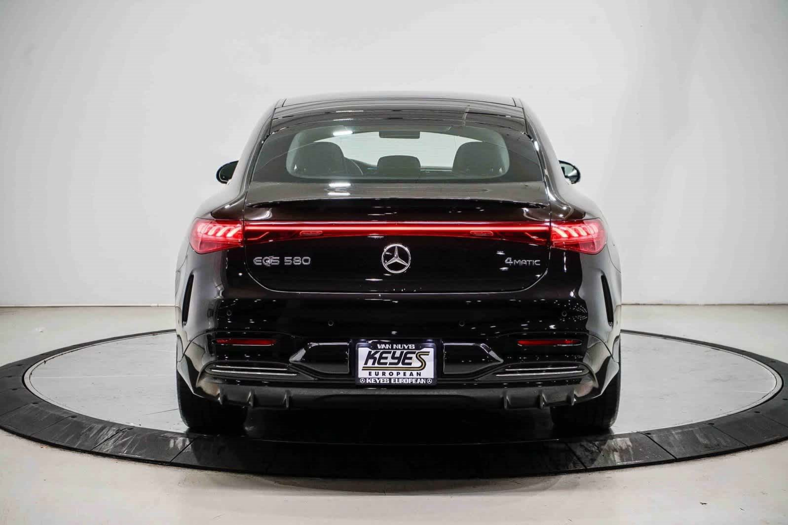 Mercedes-Benz EQS 580 - 圖片 4