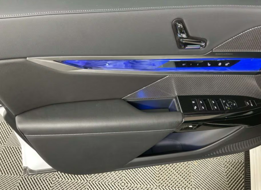 BMW i7 xDrive60 - 圖片 6